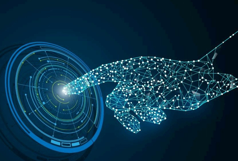 工业嵌入式平板电脑：提升智能制造的核心装备