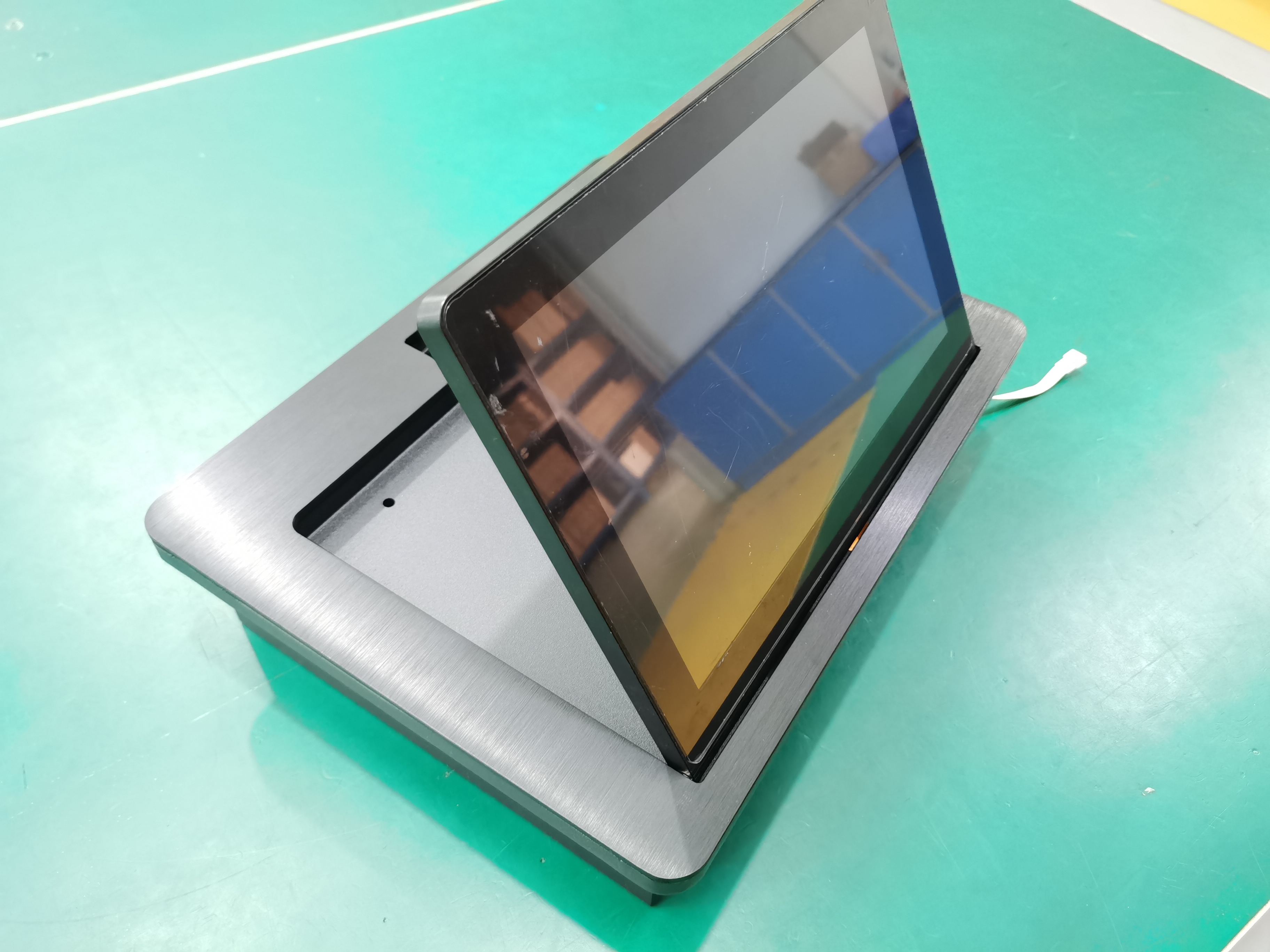 避坑指南：选购工控一体机必须关注的5大核心要素 